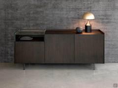 Kaen sideboard with open compartment, on a high metal base and with doors in wood veneer