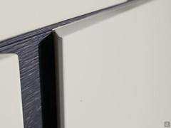 Detail of the groove in a different finish compared to the Montana sideboard doors