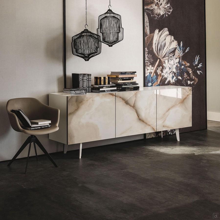 Realised with fronts in marble effect made of Keramik stone in various colours and shades, Metropol is a sideboard with 3 doors