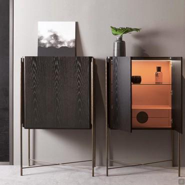 Tall two-door buffet cabinet Shanghai by Cantori with high wrought-iron feet