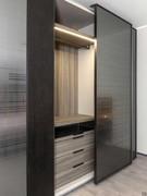 Case Glass silk screen printed glass wardrobe with modern patterns