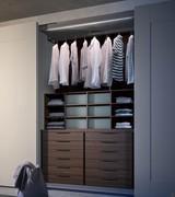 Mirror wardrobe with lacquered frames and fronts for a smooth and uniform look in one colour and one finish - interior fittings available at the bottom of the page