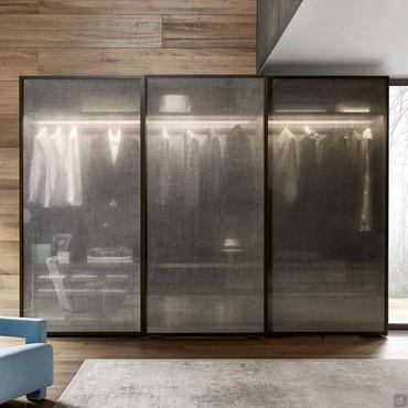 Virginia sliding wardrobe with woven glass doors