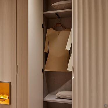 Lounge Interior fittings D.38 for hinged, sliding and flush wardrobes