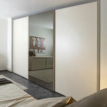 Sliding wardrobe with central mirror door Utah and 3 or 4 doors