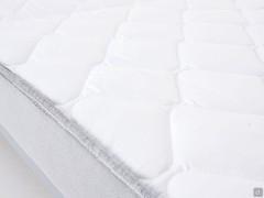 Detail of the h.10 mattress in expanded foam