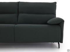 Proportions of the Brera sofa bed with the single-piece monocoque seat, 8 cm wide armrest and high feet