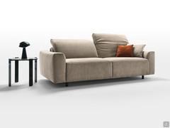 Florence sofa bed with reclining backrests, here proposed in a 228 cm 3-seater version (with 23 cm armrests and two 91 cm seats)