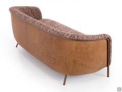 Rear view of the sofa Bailey with backrest upholstered in Retro leather