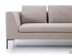 Close up of the proportions between the structure, seat and armrest of the Antigua sofa