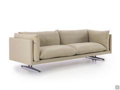 Detail of the 260 cm wide and 93 cm deep Aker sofa