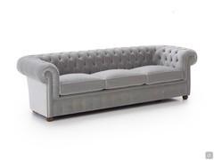 Chester sofa, 250 cm wide with a timeless elegance