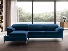 Sectional sofa with adjustable headrests Check with chaise longue