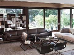 Spacious living room with the Raymond sofa and a couple of matching chaise longue