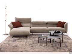 Exeter modern sofa with chaise longue and adjustable headrest