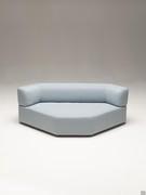 Shaped central element of the modular sofa with curved lines Swing