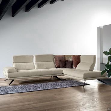 Maurice sofa with adjustable backrest and armrests