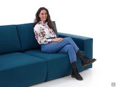 Attitude sofa - Seating proportions and ergonomics