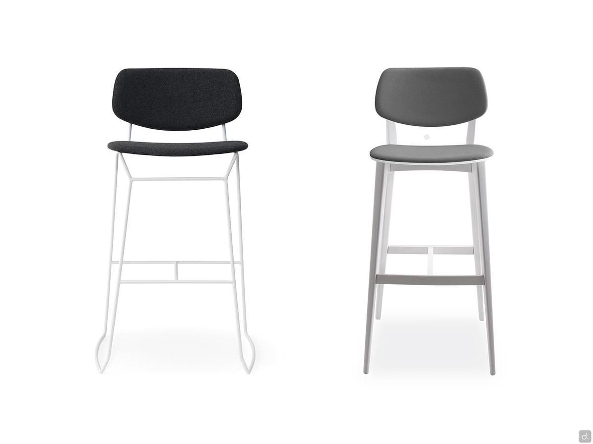 High metal stool Chloe with metal structure or four wooden legs