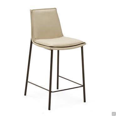 Dalila elegant padded stool