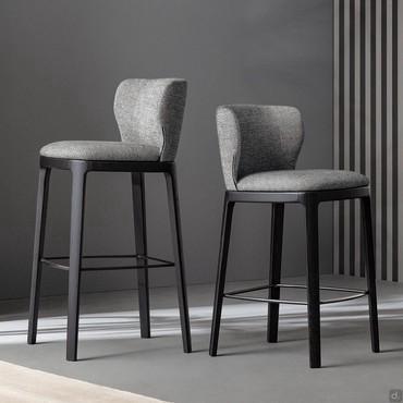 Elegant Scandinavian-style stool Joy Too by Bonaldo