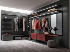 Bliss Player walk-in wardrobe with closed corner