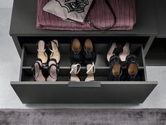 Shoe-rack deep drawer with internal finish in gunmetal melamine