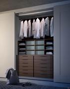 Player internal equipment for walk-in closet - raster porta-camicie da dodici vani e cassettiera con dodici cassetti con frontali in tinta