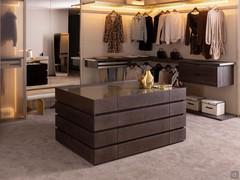 Horizon Lounge center island with drawers