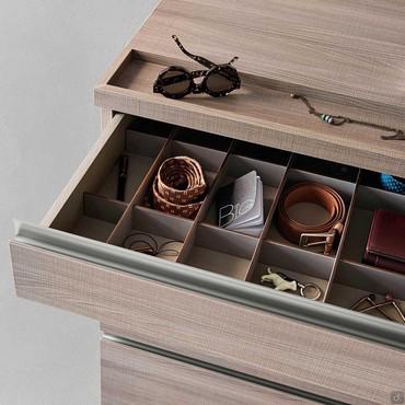 Set of drawers with internal dividers for the cm h.14,4 drawer and pocket emptier/ coin tray for the top