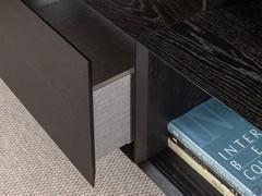 Spacious deep drawer with extractable frame in T77 Alpha melamine