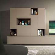 Plan wall unit with hinged door in Jute matt lacquer