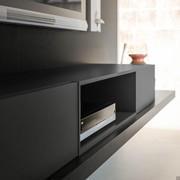 Open compartment for DVD player Plan in Modica matte lacquer positioned against the shelf