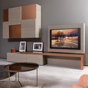 Bespoke wall system with TV panel Replay 03. Swivel 90° TV panel, it also includes two grounded deep drawers and three suspended wall units push-pull.