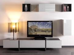 The wall units are independent elements and can ben disposed in many different ways