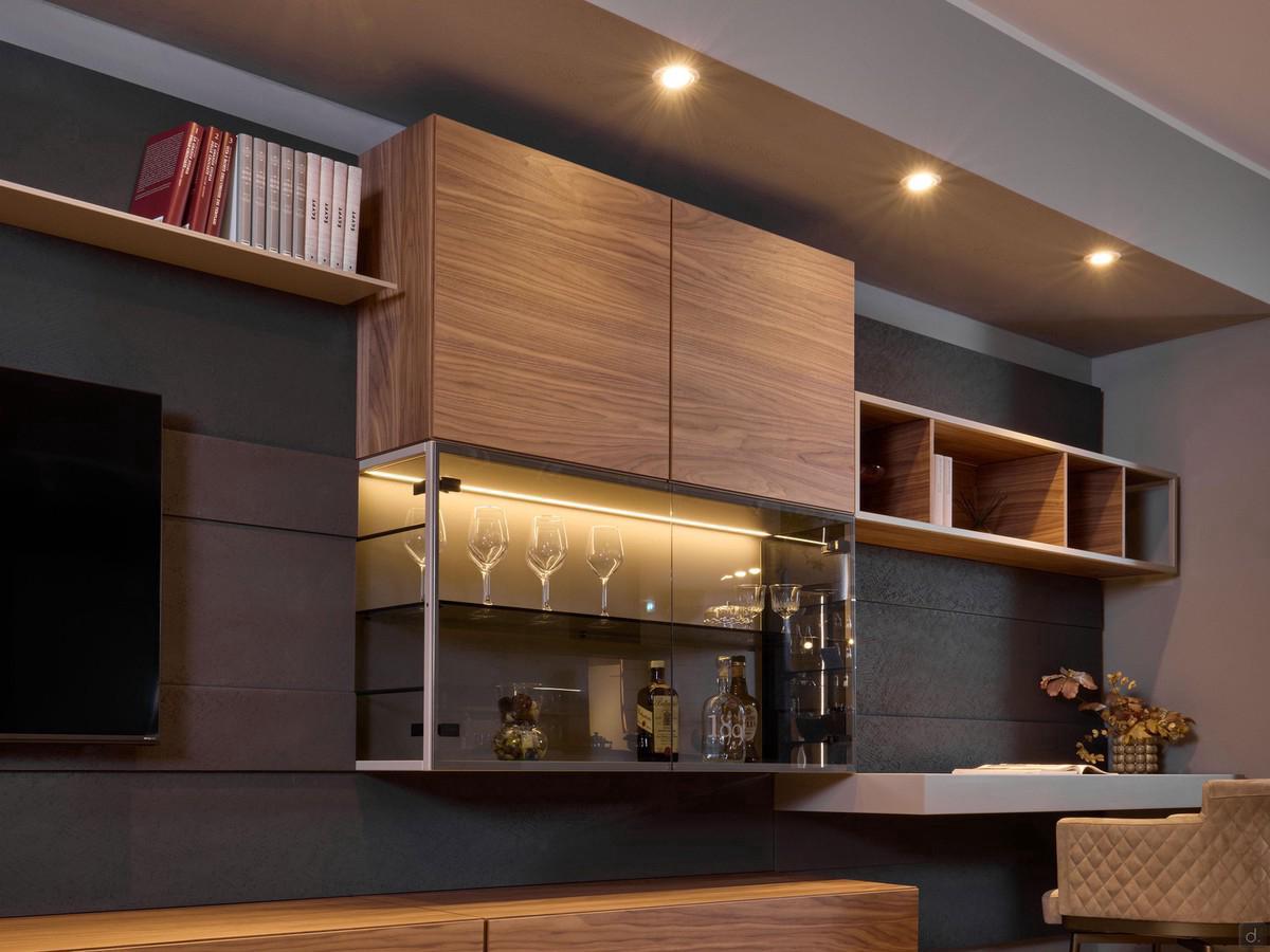 Couple of Freehand cube-shaped wall cabinets cm 64 x 64, both finished in canaletto walnut wood veneer