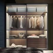 Armoire coulissante avec portes en verre gris Boutique 