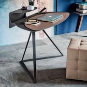 Petit bureau en acier vernis couleur graphite Storm de Cattelan