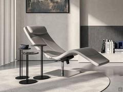 Chaise longue design pivotante et inclinable Casanova de Cattelan, en tissu, cuir ou simili