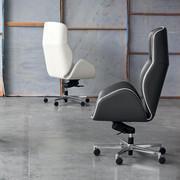 Fauteuil de direction Suoni, riche gamme de revêtements