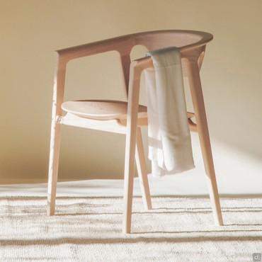 Chaise de salle à manger en bois massif Ashina