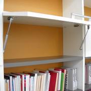 Accessoires Bibliothèque Almond - porte à abattant avec ouverture vers le haut