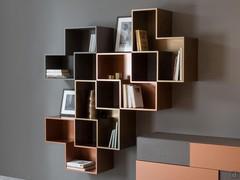 Cubes muraux en bois laqué modulables avec fond Cube