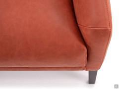 Détail du coussin d'assise en cuir Tivano Corail