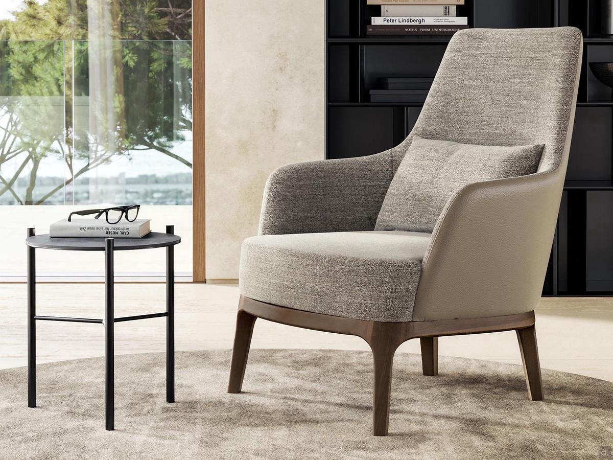 Élégant fauteuil bi-matière et/ou bicolore Michela, idéal à combiner avec une chaise et un tabouret de la même collection