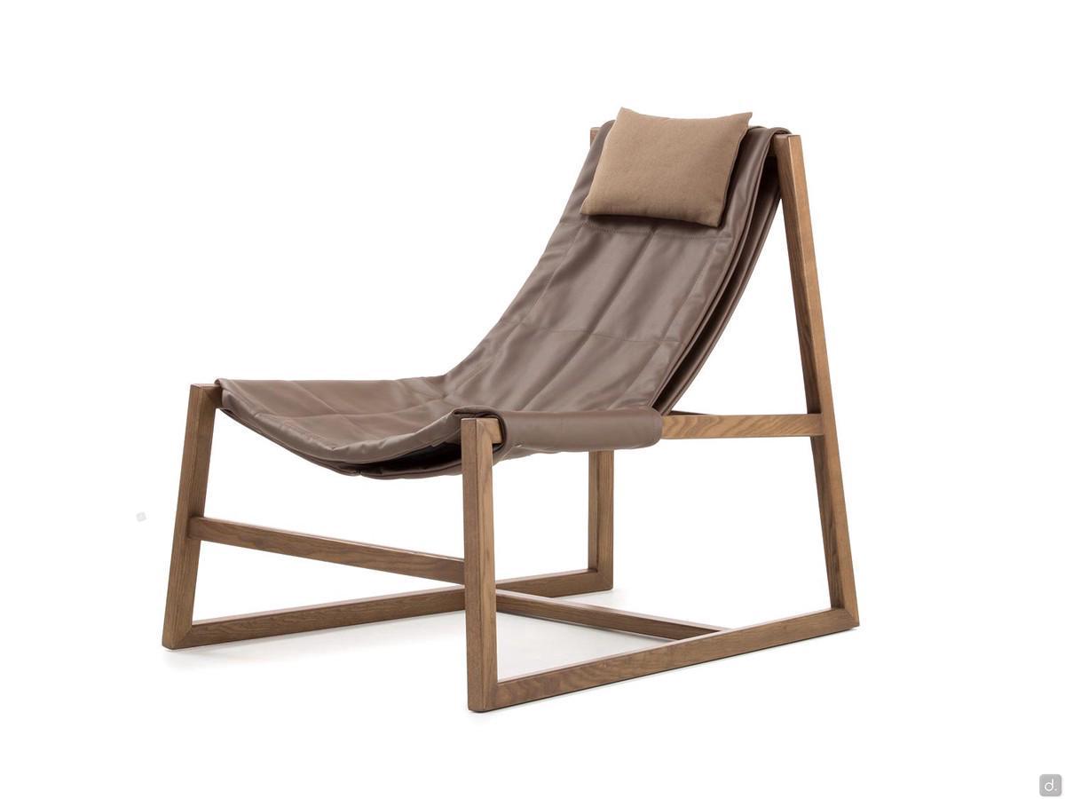 Fauteuil en bois et cuir mince Holly