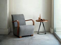 Fauteuil Dallas en cuir nubuck avec accoudoirs et pieds en noyer Canaletto