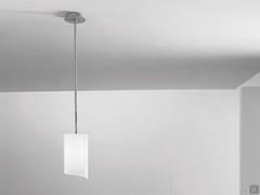 RiccioloLampe, petit modèle de suspension télescopique avec diffuseur blanc