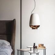 Lampe suspendue Asia de Cattelan avec abat-jour en porcelaine peint à la main avec émail et métaux précieux