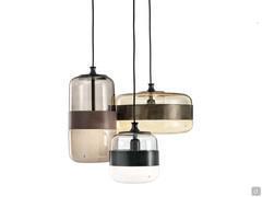 Luminaire à suspension à 3 lampes avec diffuseurs en verre et anneau métallique assorti